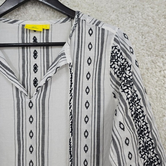 Roller Rabbit Top Womens S Gray White Tunic Tassel Long Sleeve Cotton Beach READ - Picture 3 of 15